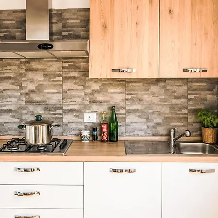 Perla Ionica By Interhome